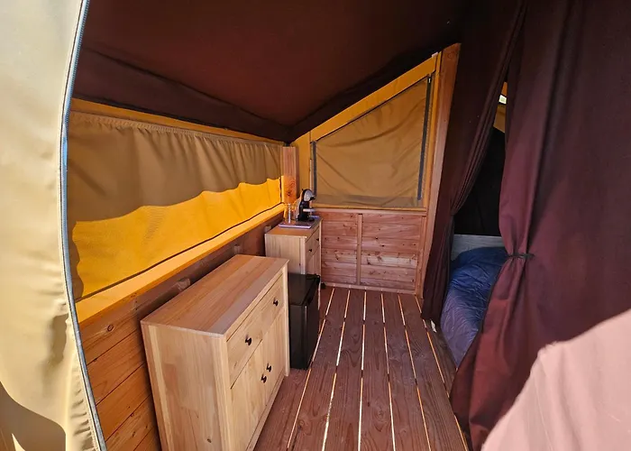 Camping Le Cezanne Montagne Sainte-Victoire