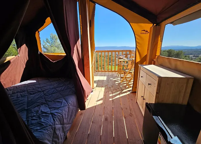 Camping Le Cezanne Montagne Sainte-Victoire