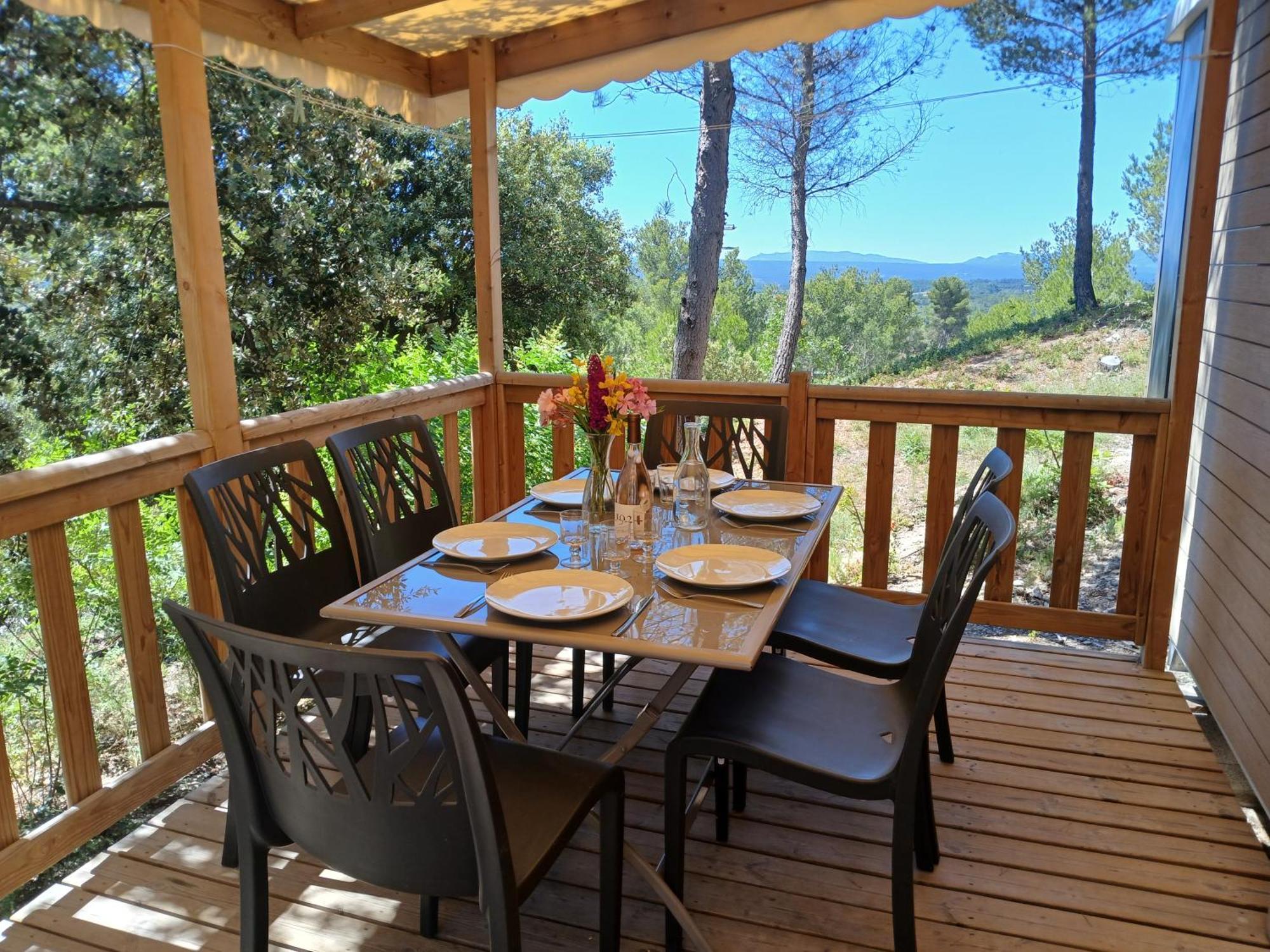 Le Cezanne Montagne Sainte-victoire Campsite Puyloubier